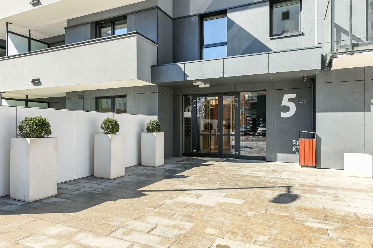 Apartament Nadmorskie Spektrum & Parking Gdansk Exterior photo